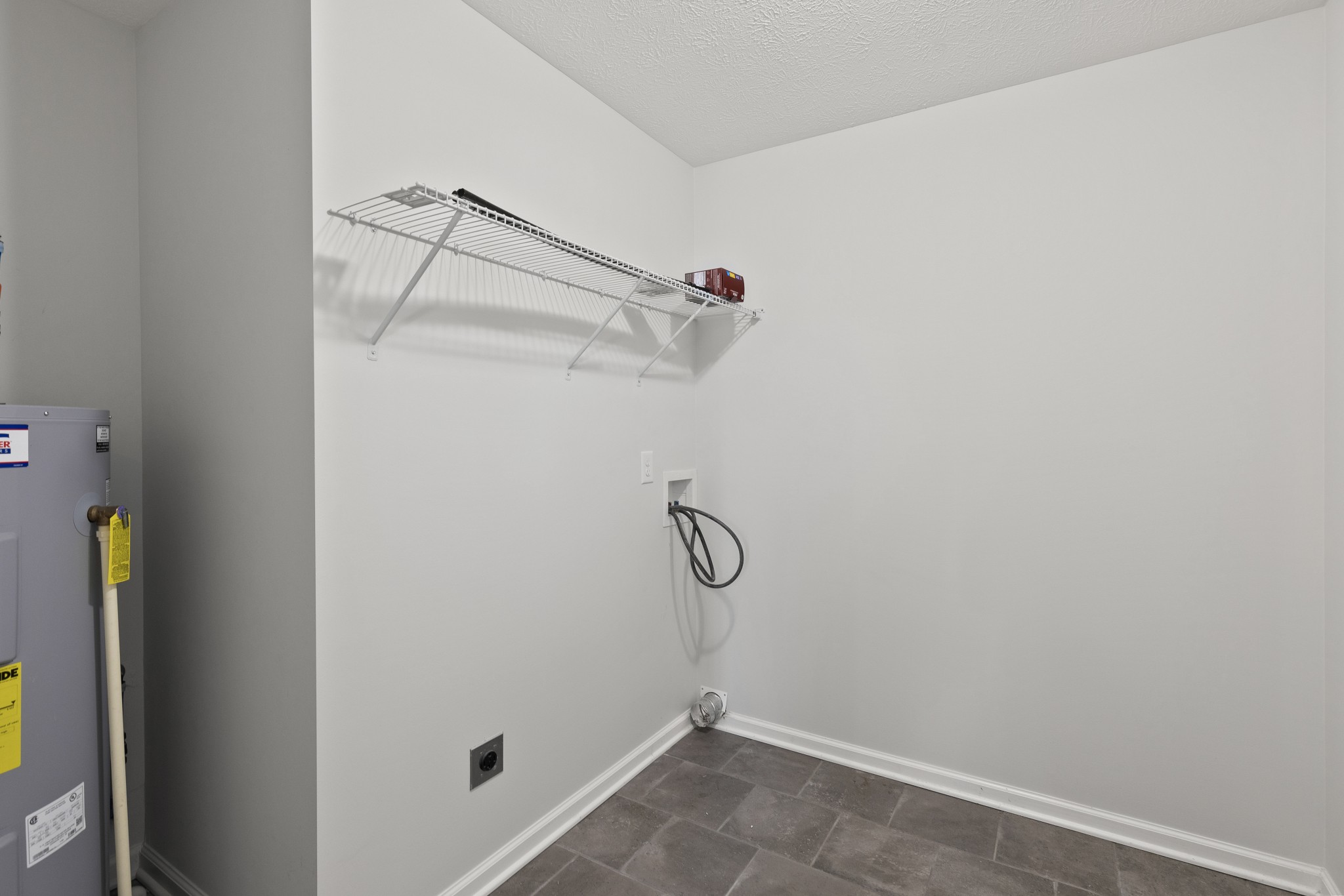 1821 Rock Bridge Road Bethpage, TN 37022 - Photo 27 of 31 a view of small space