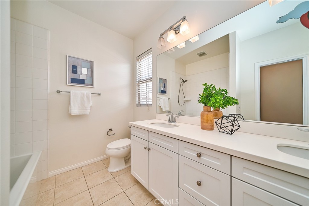 121 Baritone Irvine, CA 92620 - Photo 18 of 24