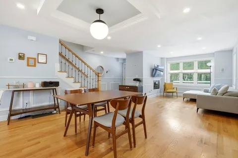 $1,095,000 | 27 Pine Street, Unit 27, Dedham, MA 02026