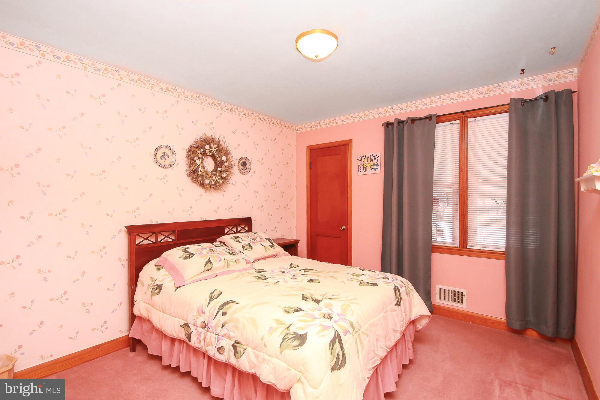 4409 Ebenezer Road Baltimore, MD 21236 - Photo 9 of 26 Bedroom