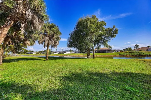 $560,000 | 338 Boundary Boulevard, Rotonda West, FL 33947