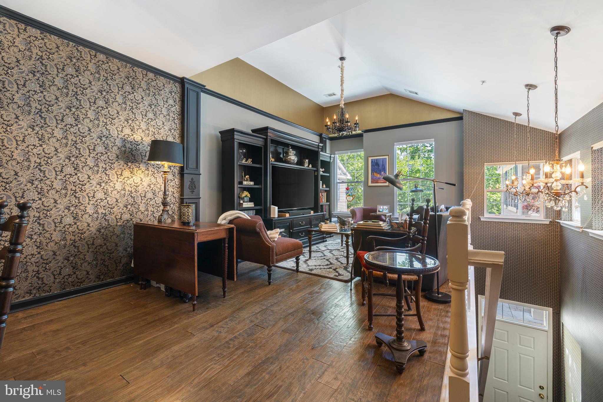 11406 Windleaf Court, Unit 8 Reston, VA 20194 - Photo 5 of 28
