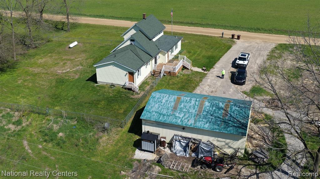 10667 West Sober Road Webberville, MI 48892 - Photo 5 of 28