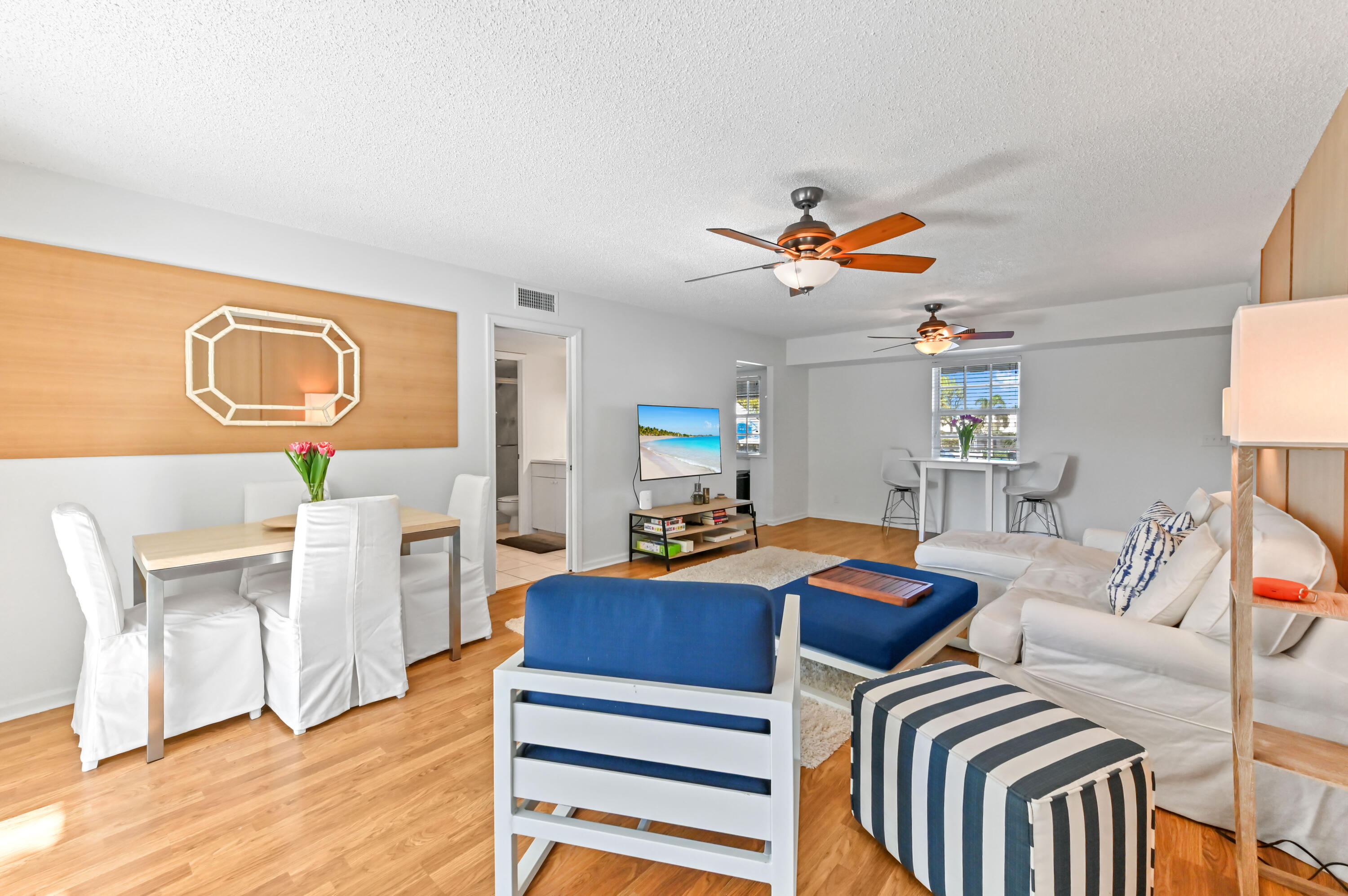 1250 Sugar Sands Boulevard, Unit 210 Singer Island, FL 33404 - Photo 6 of 48 09 dining area 01