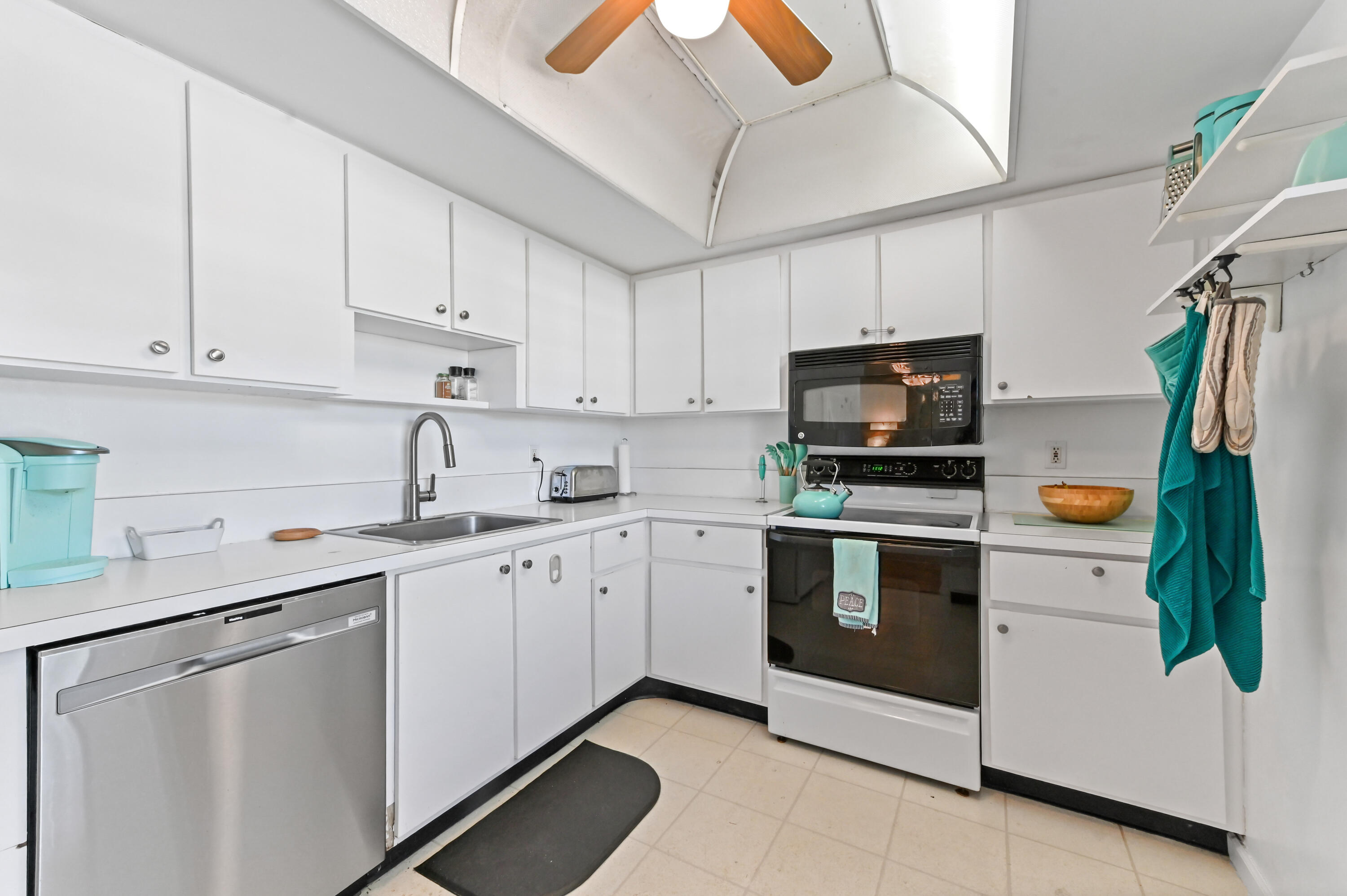 1250 Sugar Sands Boulevard, Unit 210 Singer Island, FL 33404 - Photo 7 of 48 11 kitchen 01