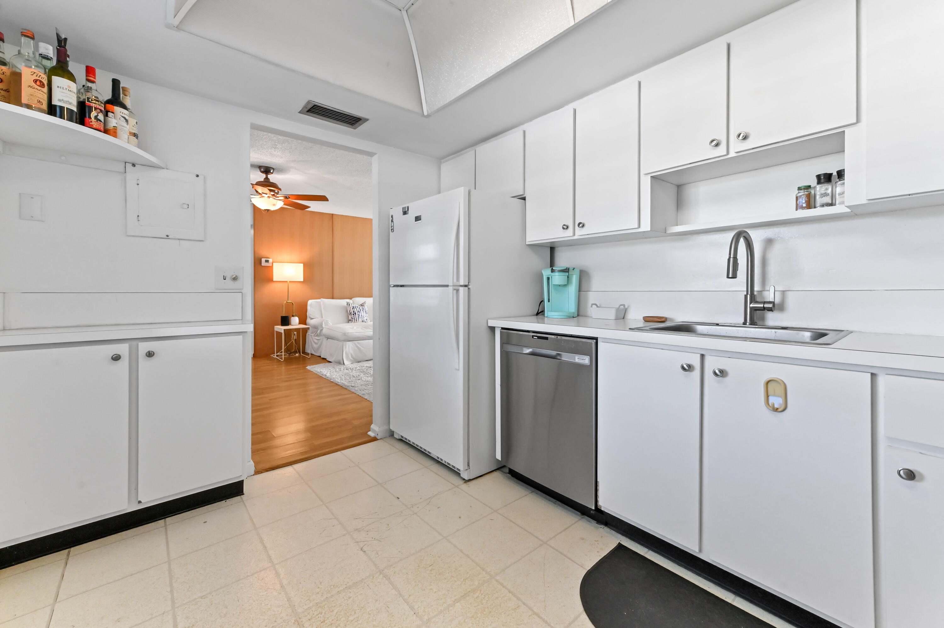 1250 Sugar Sands Boulevard, Unit 210 Singer Island, FL 33404 - Photo 8 of 48 12 kitchen 02