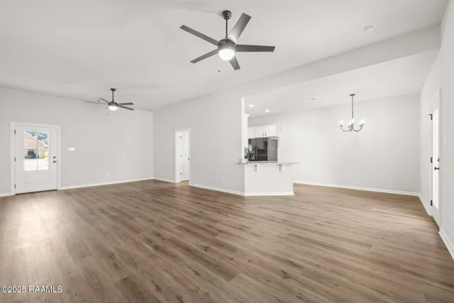 $1,750 | 207 Barnsley Drive, Duson, LA 70529