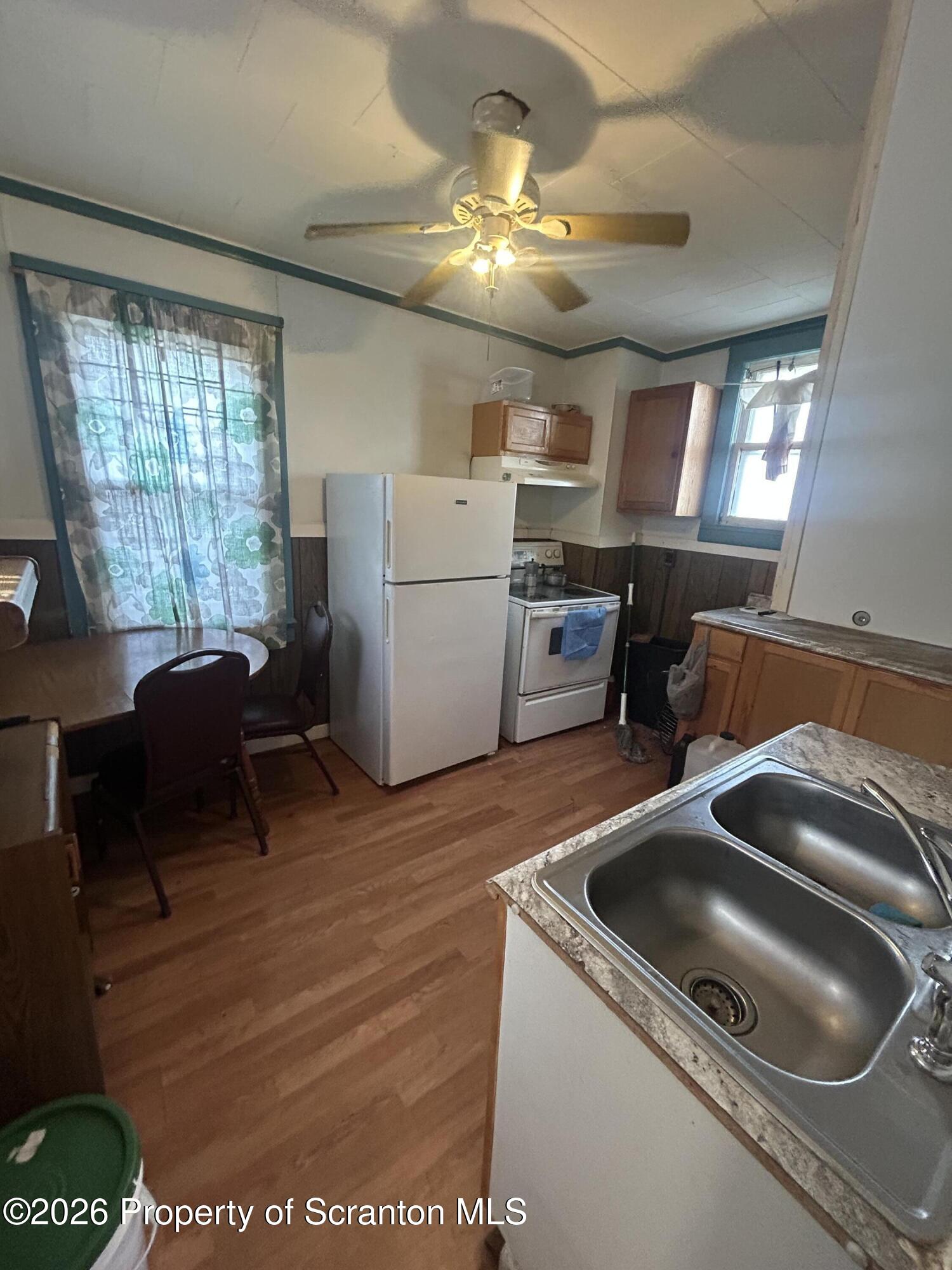 437 Birch Street, Unit REAR Scranton, PA 18505 - Photo 9 of 21 Kitchen