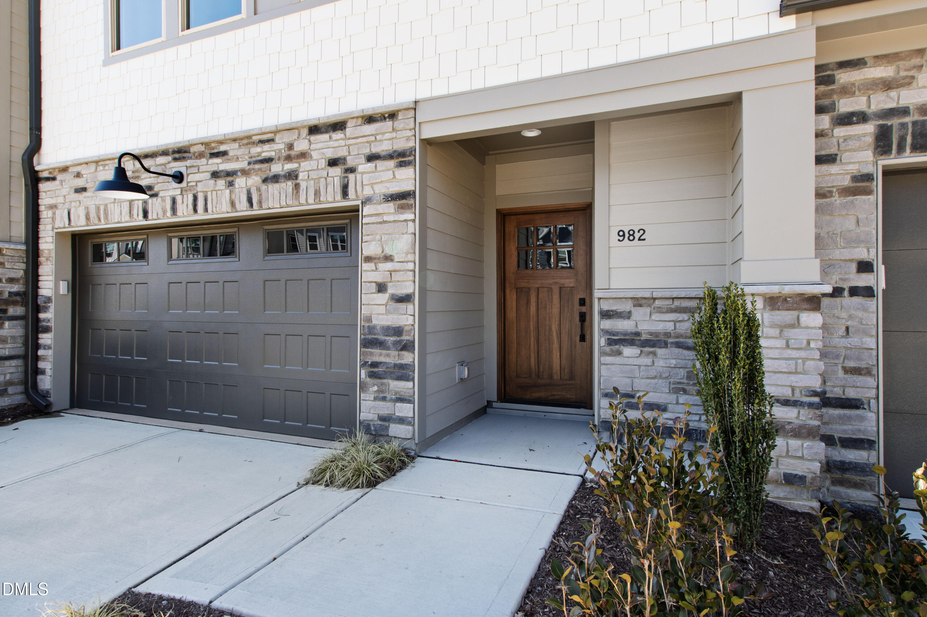 982 Double Helix Road Apex, NC 27523 - Photo 5 of 50 982 Helix (4)