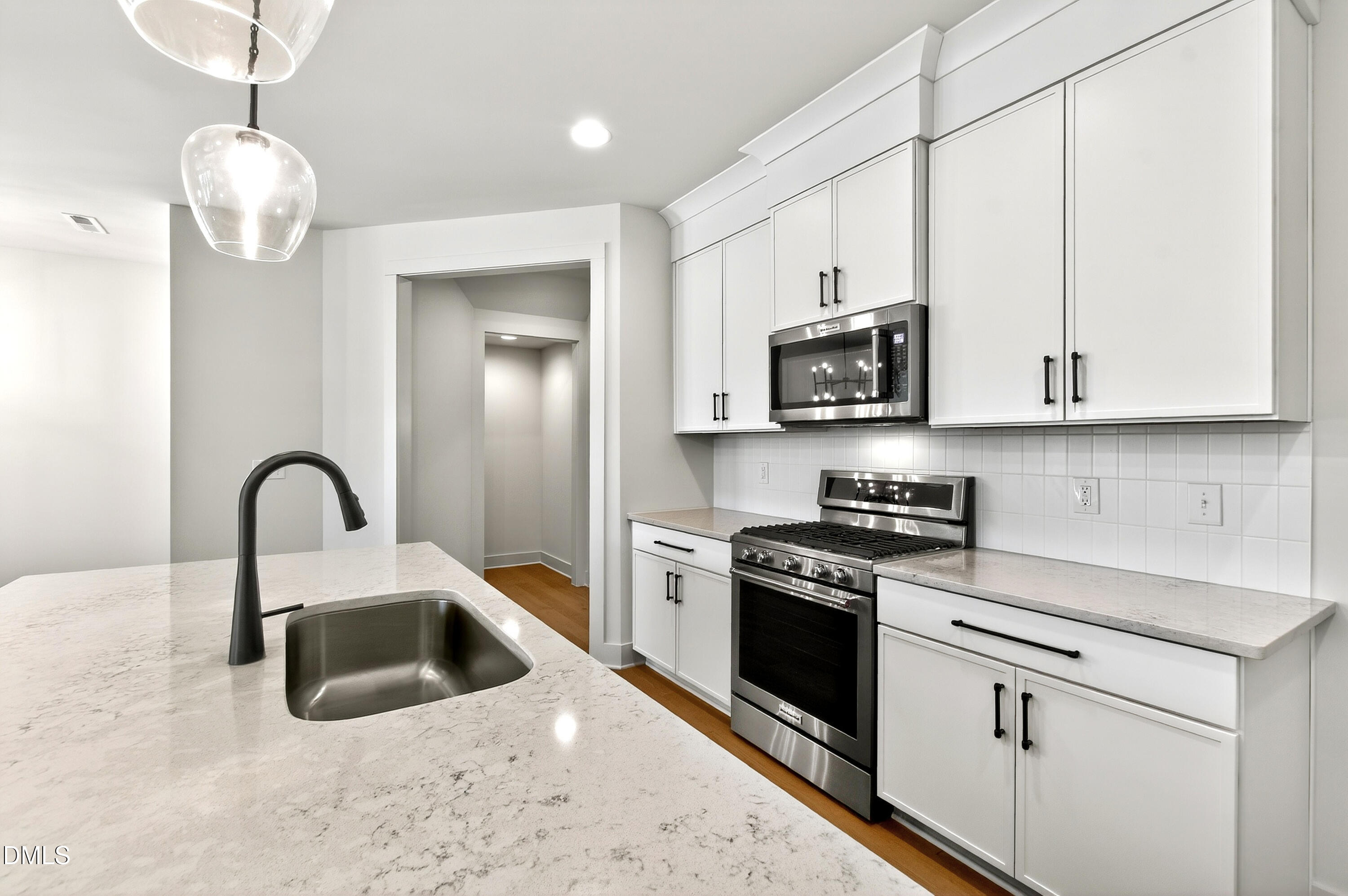 982 Double Helix Road Apex, NC 27523 - Photo 8 of 50 982 Helix (13)