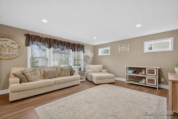 $620,000 | 7855 Verona Drive Southwest, Byron Center, MI 49315