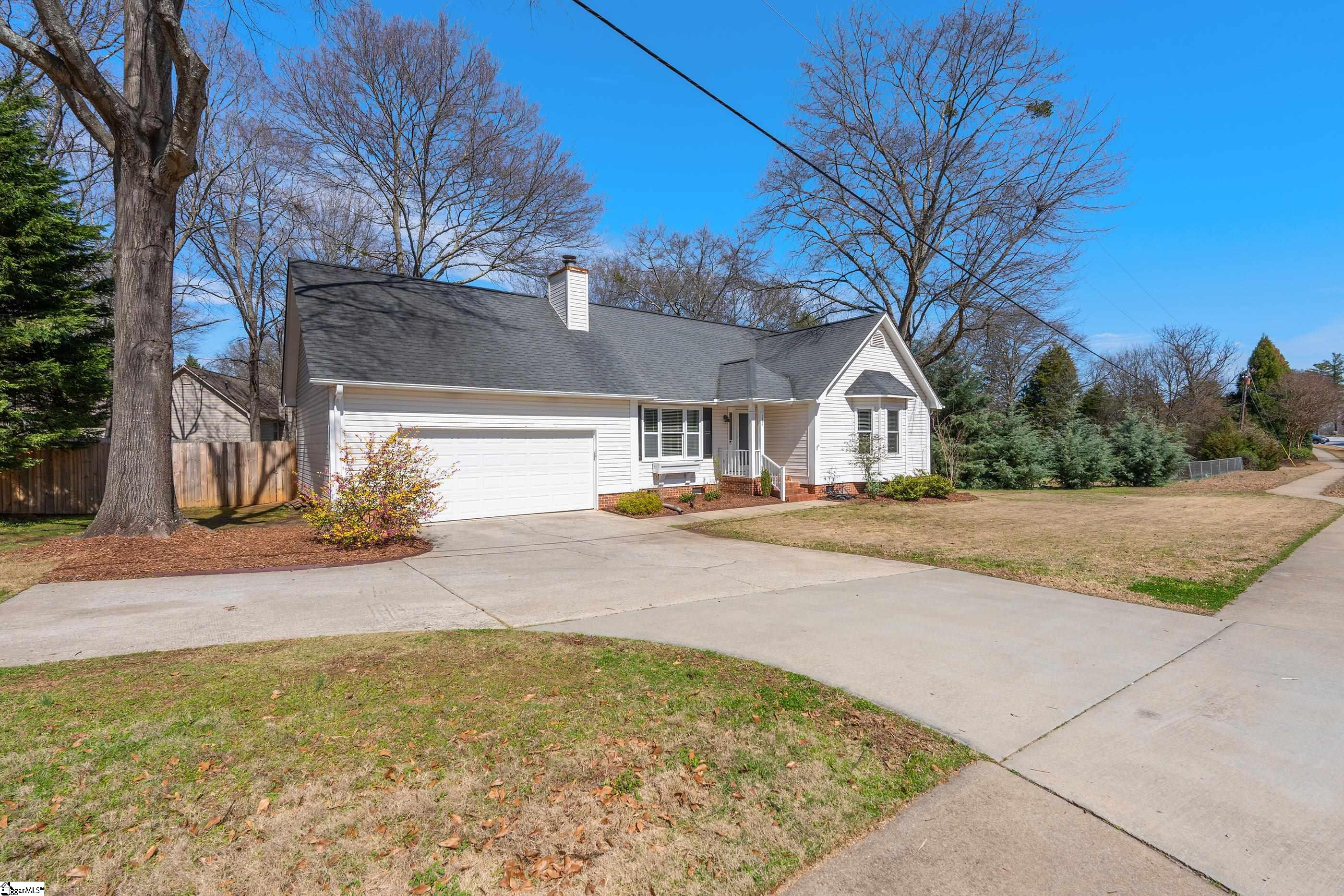 131 Stokes Road Simpsonville, SC 29681 - Photo 1 of 31 Gallery Image 1