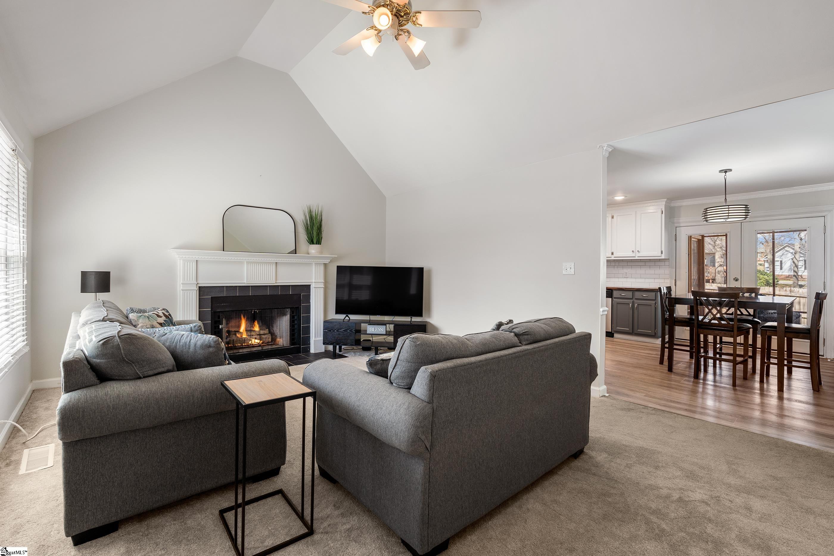 131 Stokes Road Simpsonville, SC 29681 - Photo 11 of 31 Gallery Image 11
