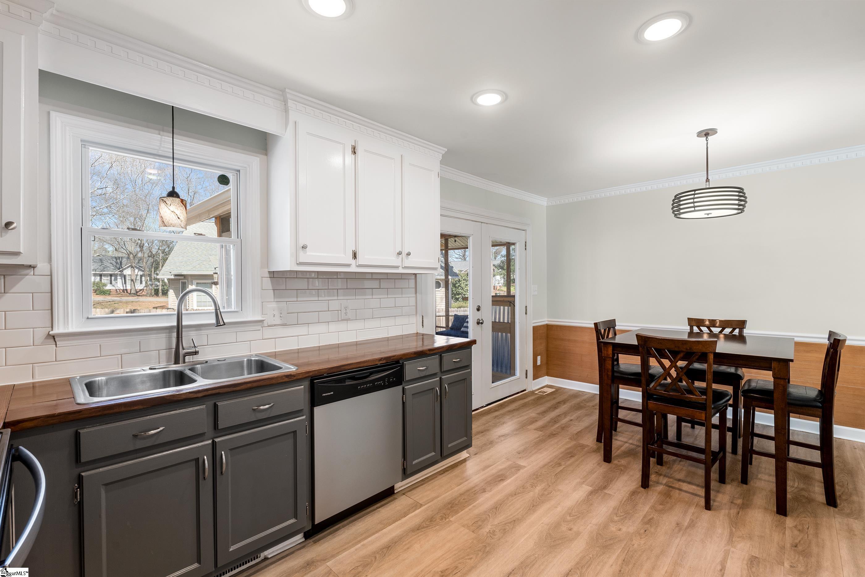 131 Stokes Road Simpsonville, SC 29681 - Photo 14 of 31 Gallery Image 14