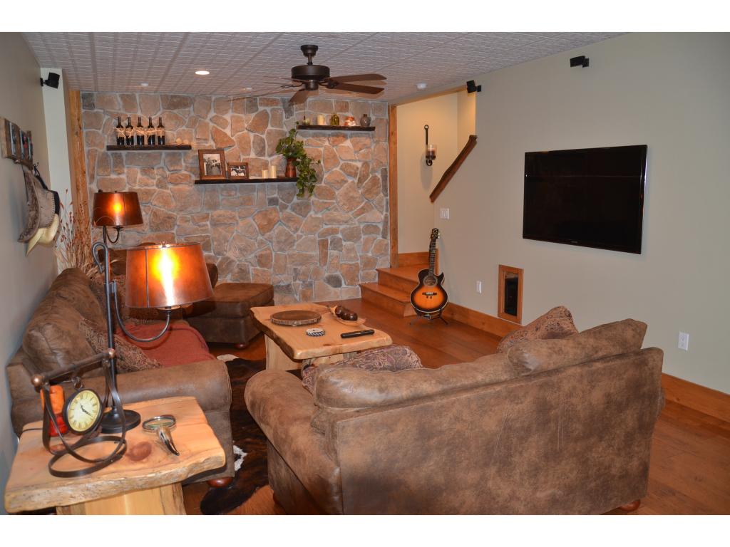 8 Bay Ridge Drive Meredith, NH 03253 - Photo 23 of 36 Gallery Image 23