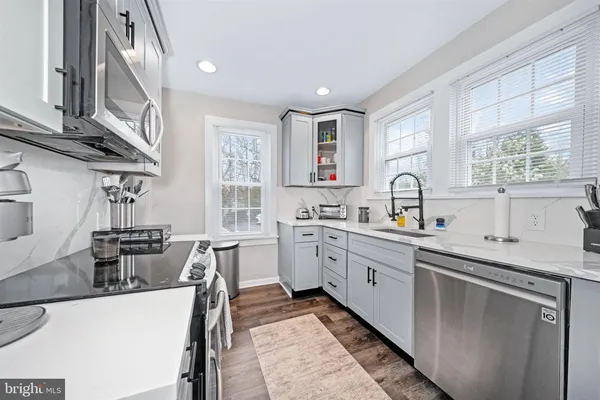 $3,200 | 5 Woodrow Avenue, Wilmington, DE 19803