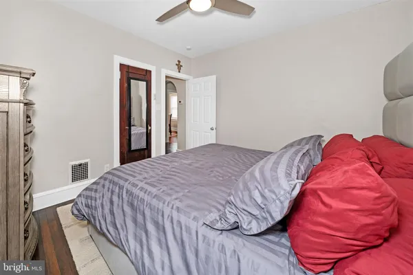 $3,200 | 5 Woodrow Avenue, Wilmington, DE 19803