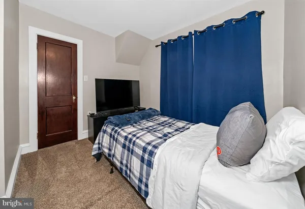 $3,200 | 5 Woodrow Avenue, Wilmington, DE 19803