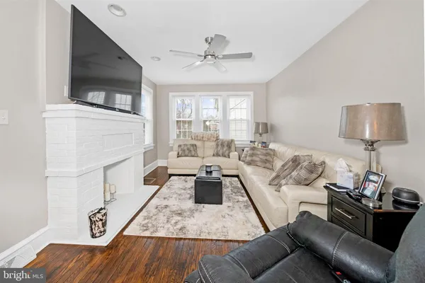 $3,200 | 5 Woodrow Avenue, Wilmington, DE 19803