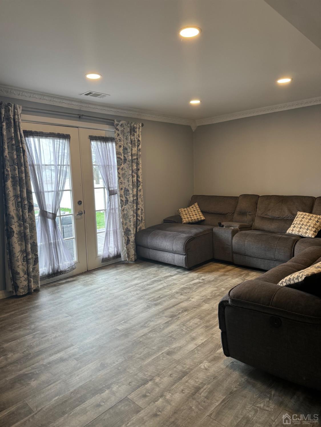 33 Owens Road Old Bridge, NJ 08857 - Photo 17 of 17 Gallery Image 17