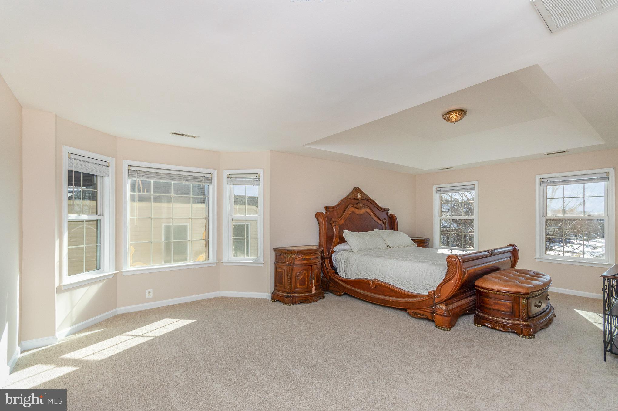 3376 Logstone Drive Triangle, VA 22172 - Photo 14 of 24 Primary Suite