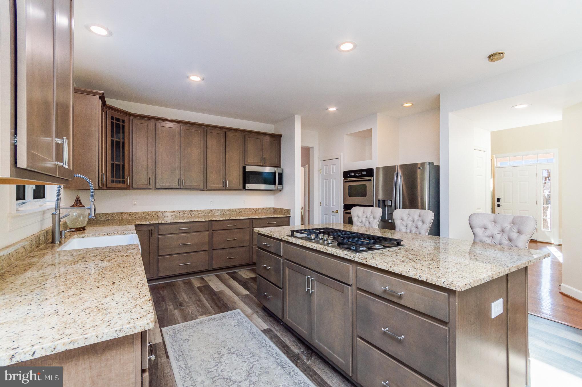 3376 Logstone Drive Triangle, VA 22172 - Photo 9 of 24