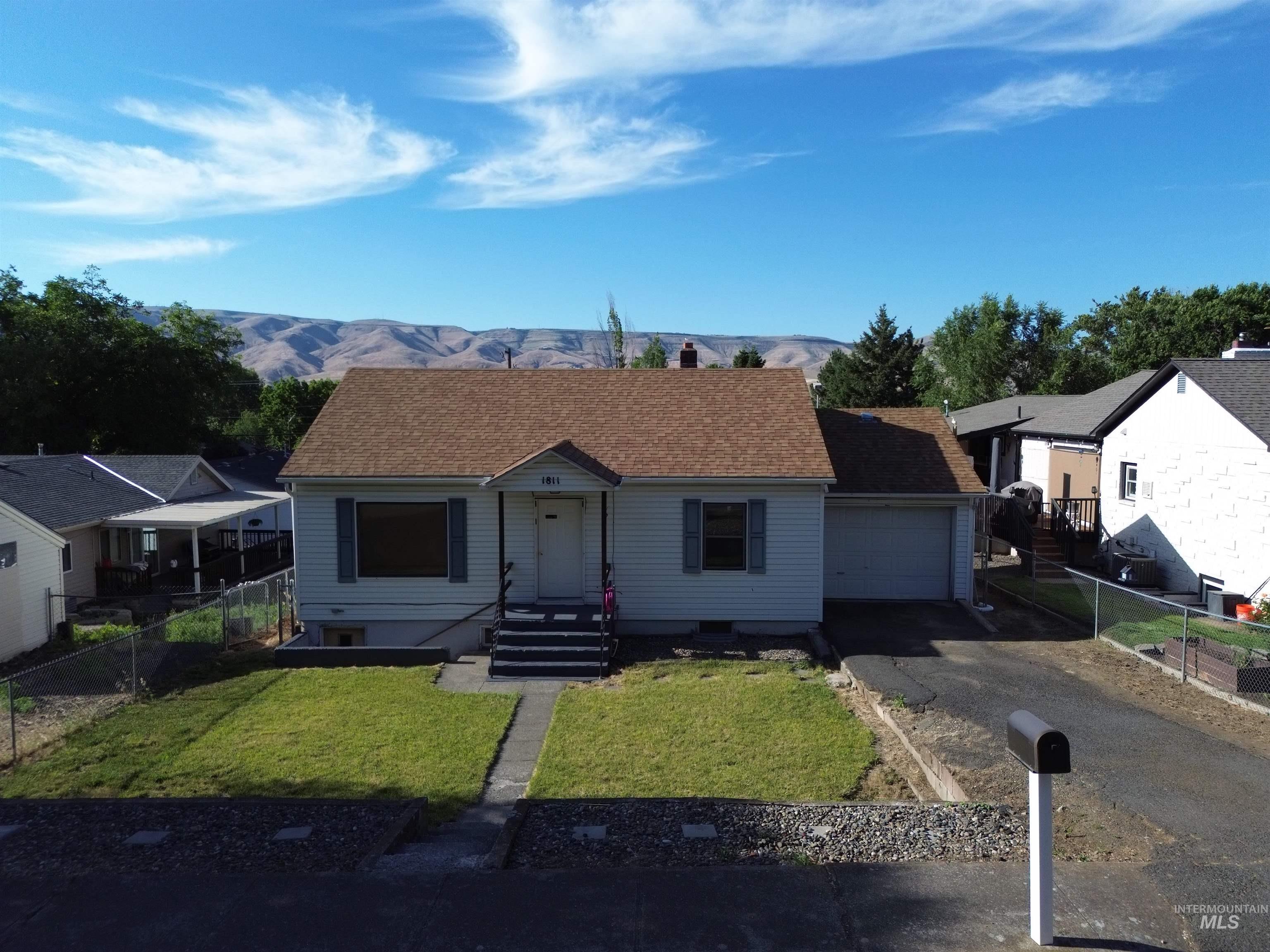 1811 17th Avenue Lewiston, ID 83501 - Photo 7 of 27