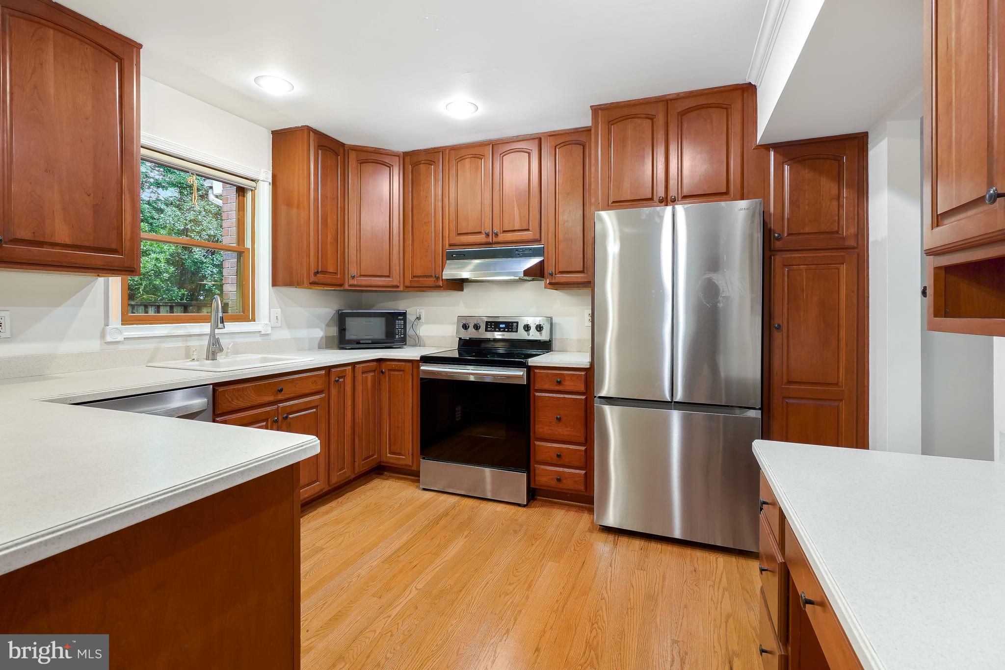 11525 Pine Cone Court Reston, VA 20191 - Photo 21 of 56 Gallery Image 21