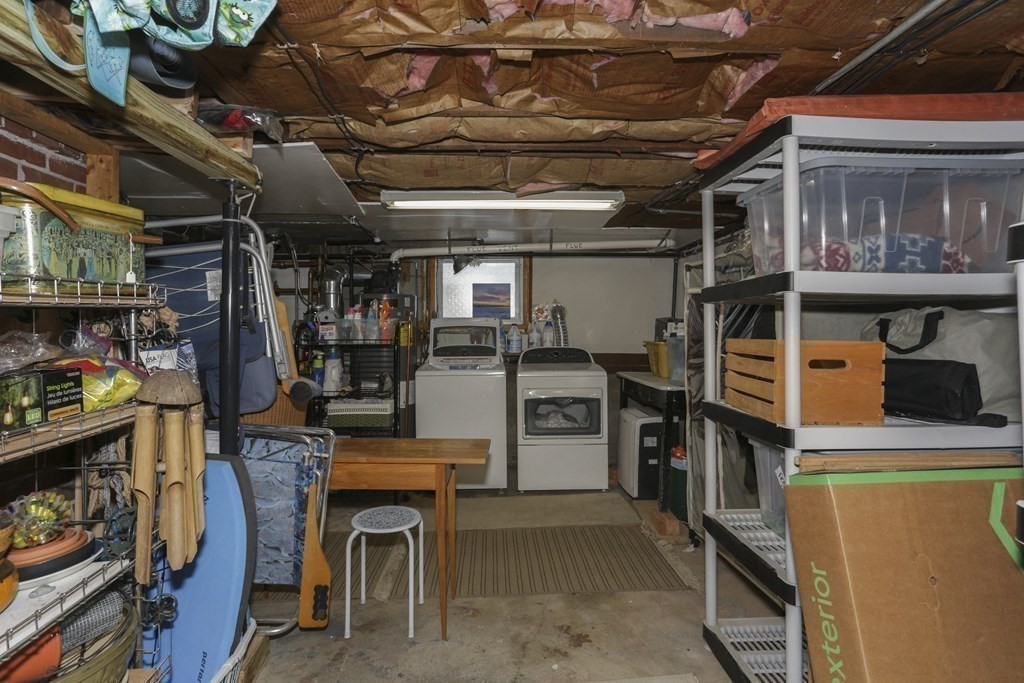82 Newport Road Hull, MA 02045 - Photo 22 of 32