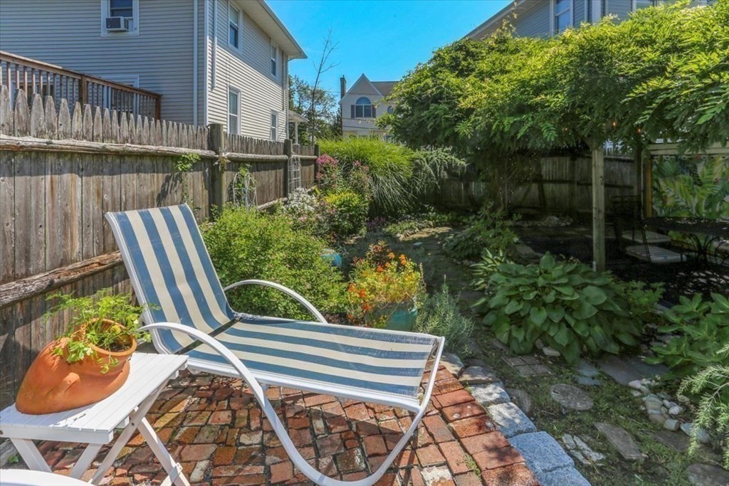 82 Newport Road Hull, MA 02045 - Photo 25 of 32