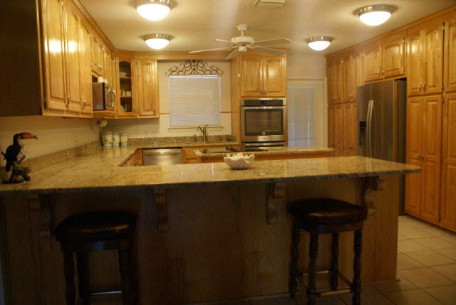 32515 Arbor Ridge Circle Lillian, AL 36549 - Photo 11 of 40 kitchen/breakfast