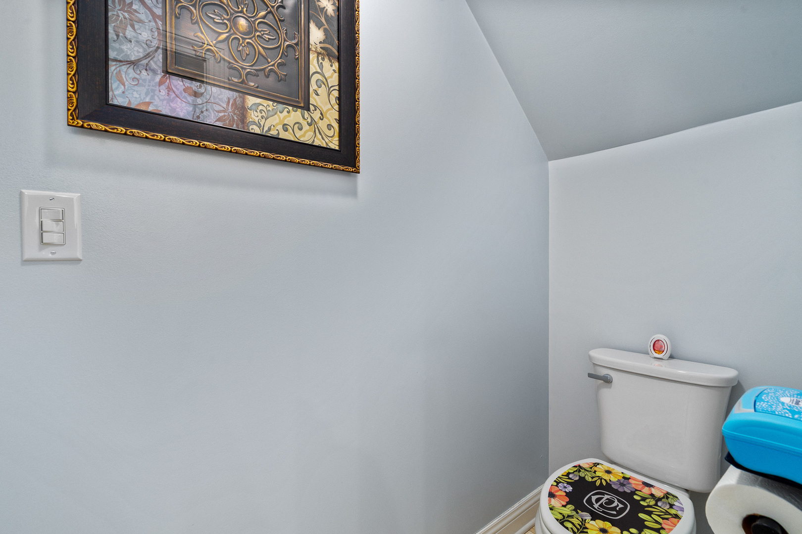 19427 Hunter Trail Mokena, IL 60448 - Photo 35 of 72 a white toilet sitting next to a white wall