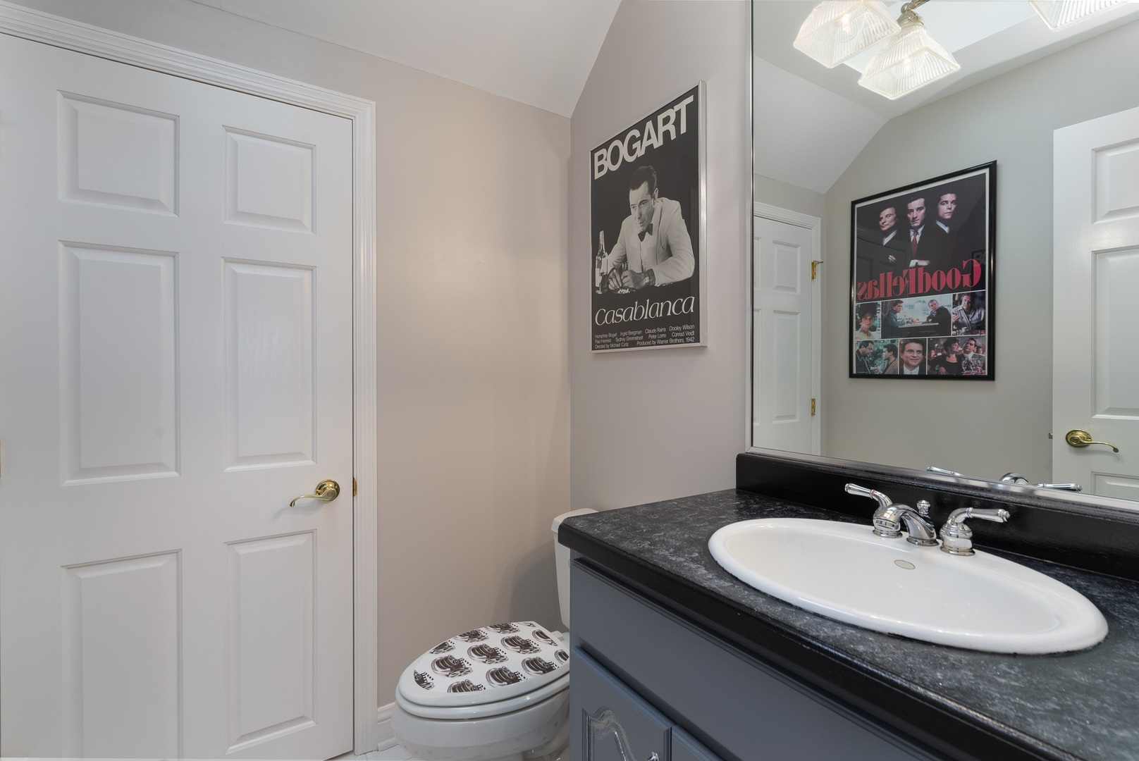 19427 Hunter Trail Mokena, IL 60448 - Photo 57 of 72 a bathroom with a sink toilet and a mirror