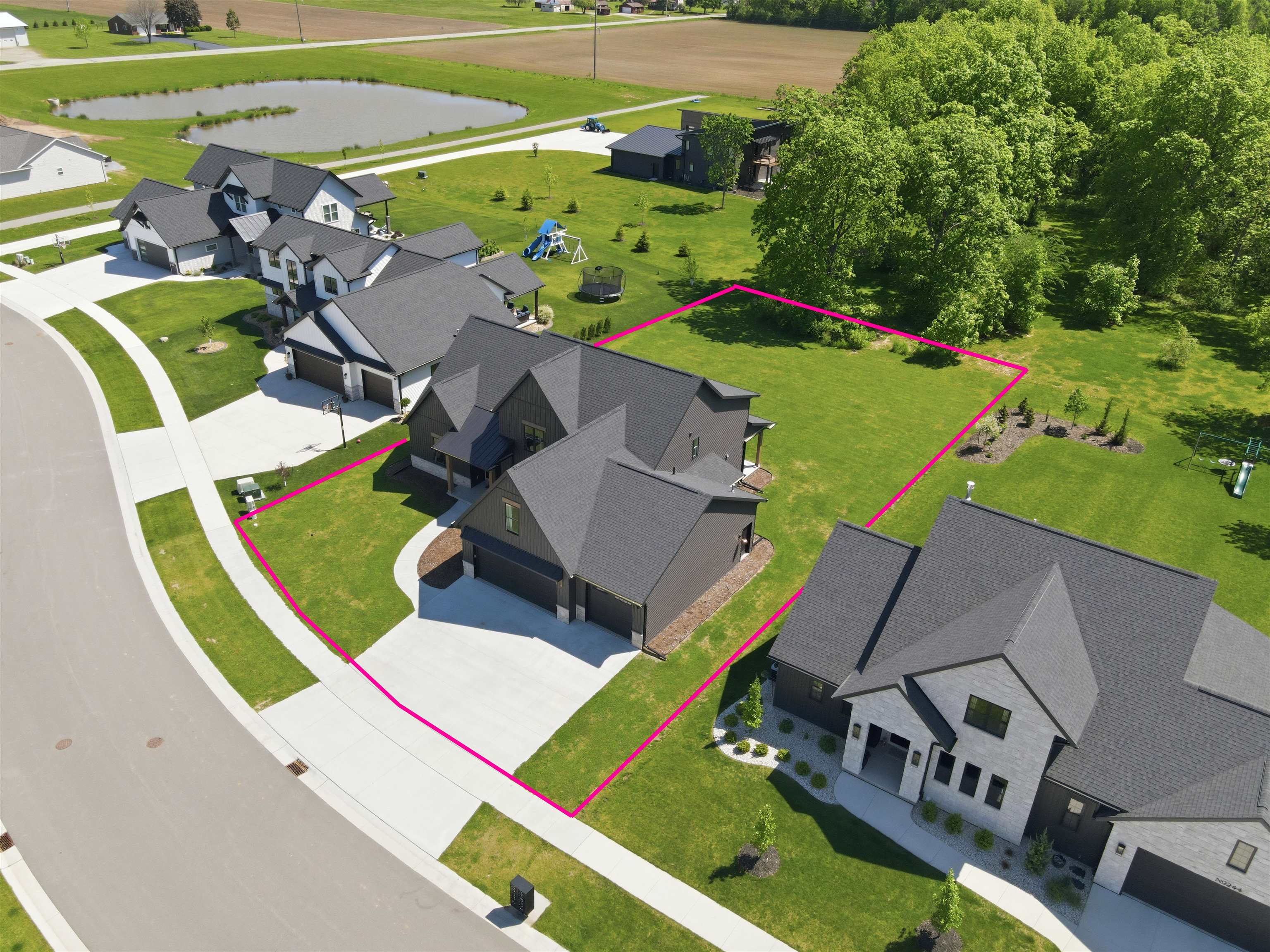 N9250 Cassandra Way Appleton, WI 54915 - Photo 42 of 44