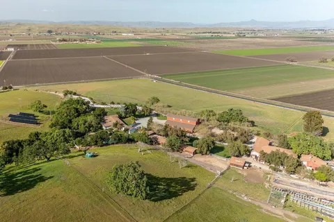 $3,750,000 | 547 Mission Vineyard Road, Hollister, CA 95023