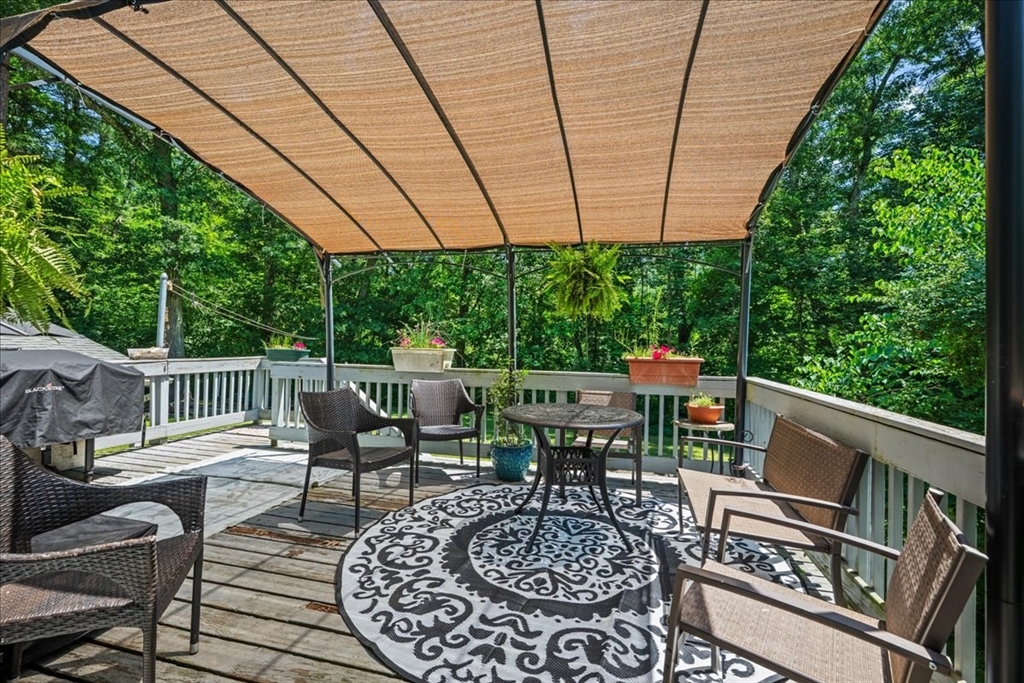 237 Boston Road Palmer, MA 01069 - Photo 28 of 41