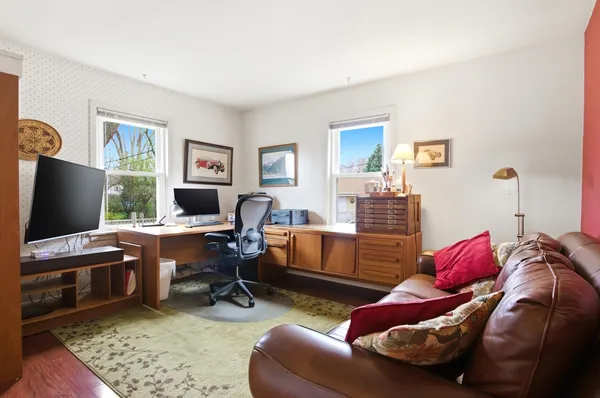 $374,900 | 221 South Michigan Avenue, Addison, IL 60101