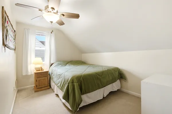 $374,900 | 221 South Michigan Avenue, Addison, IL 60101