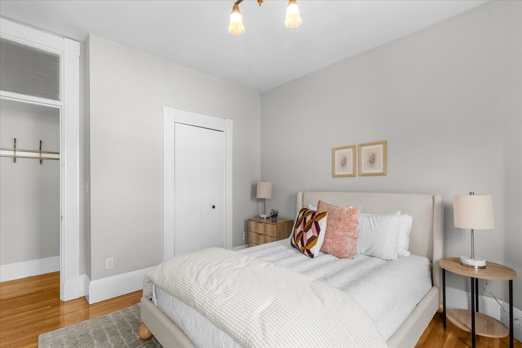 9 Verndale Street, Unit 2 Brookline, MA 02446 - Photo 21 of 39
