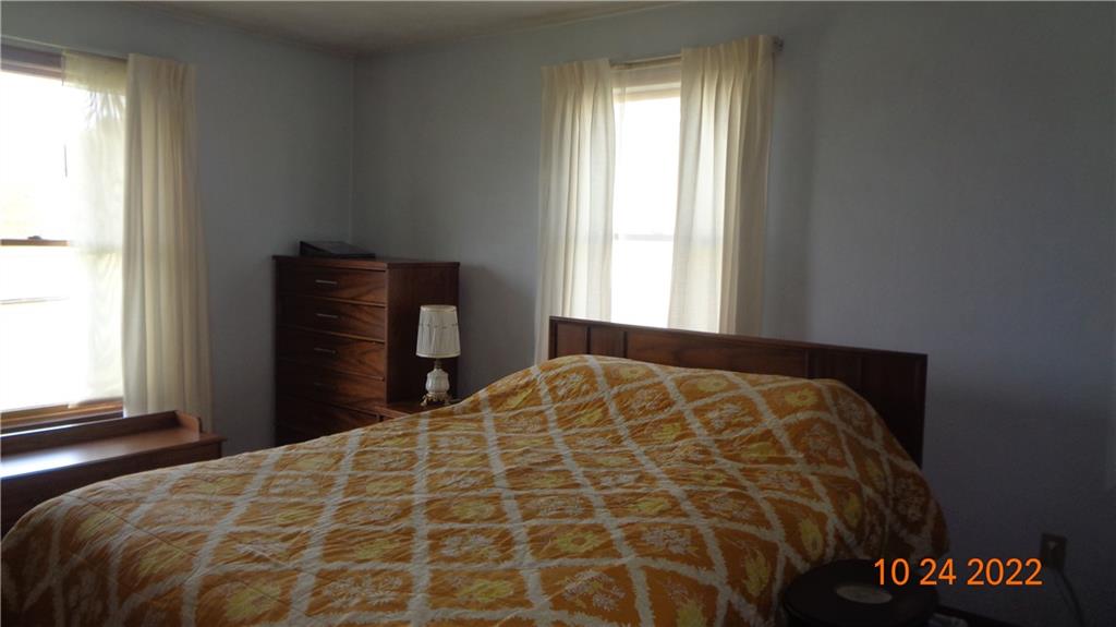 1369 Gilcrist Road Vandergrift, PA 15690 - Photo 18 of 25 Gallery Image 18