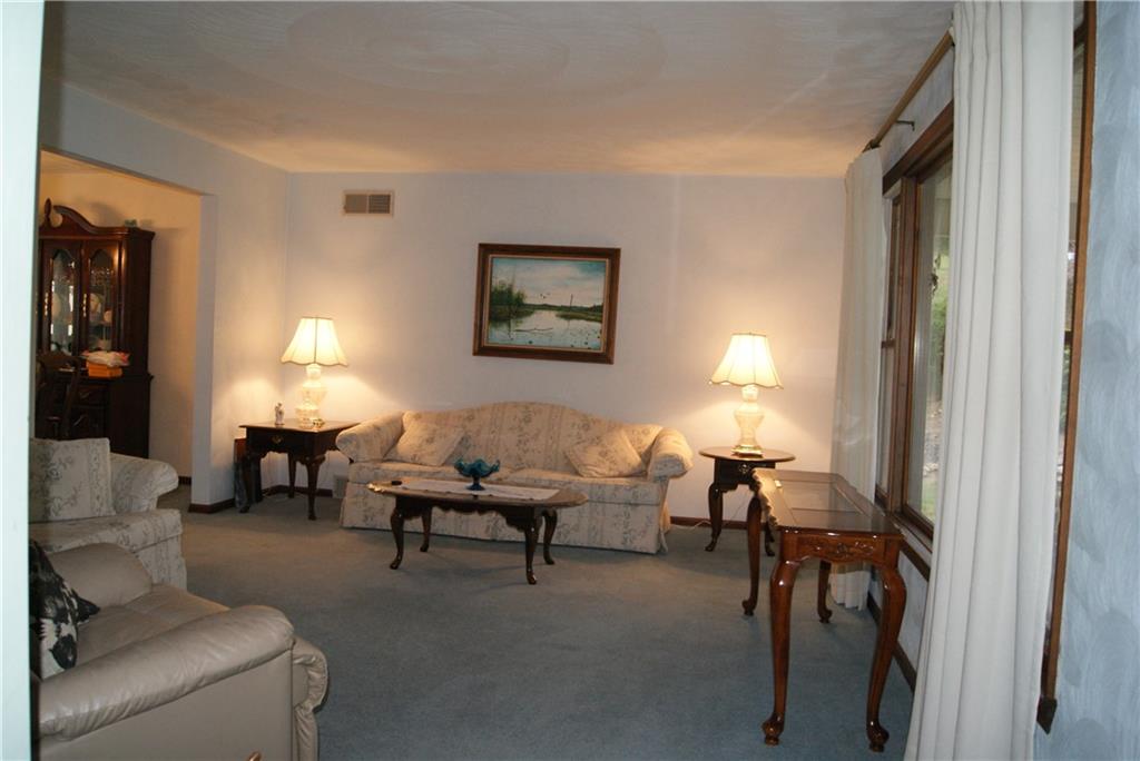 1369 Gilcrist Road Vandergrift, PA 15690 - Photo 10 of 25 Gallery Image 10