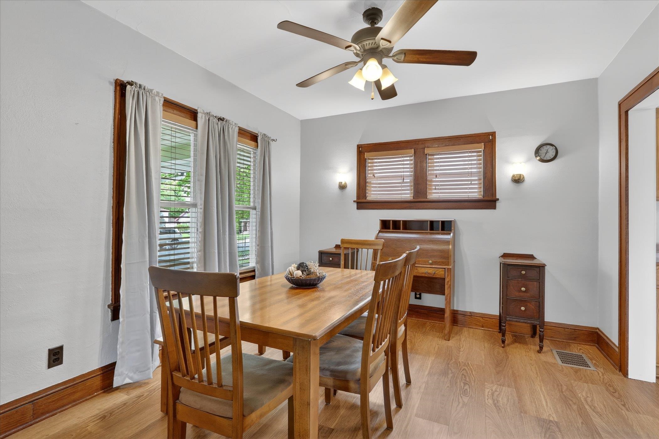 953 Oak Street Beloit, WI 53511 - Photo 8 of 40