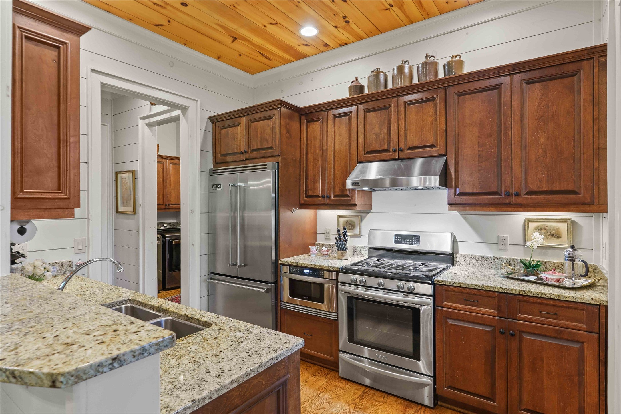 42 Hemlock Ridge Highlands, NC 28741 - Photo 17 of 38 Gallery Image 17