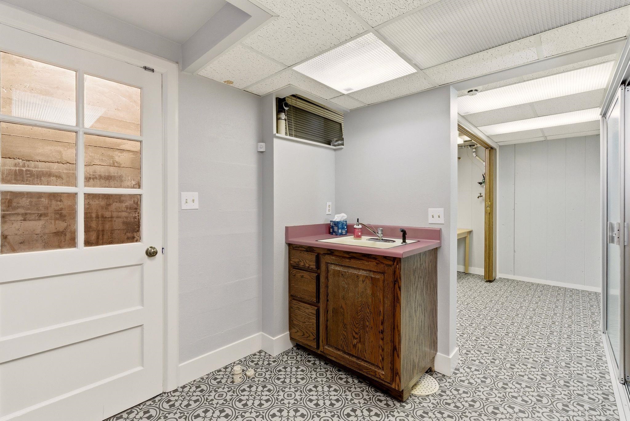 1215 East Overbluff Road Spokane, WA 99203 - Photo 39 of 50