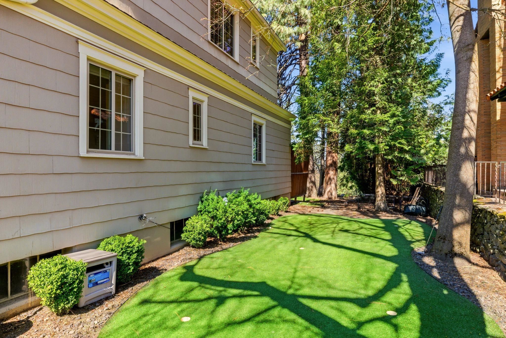 1215 East Overbluff Road Spokane, WA 99203 - Photo 45 of 50