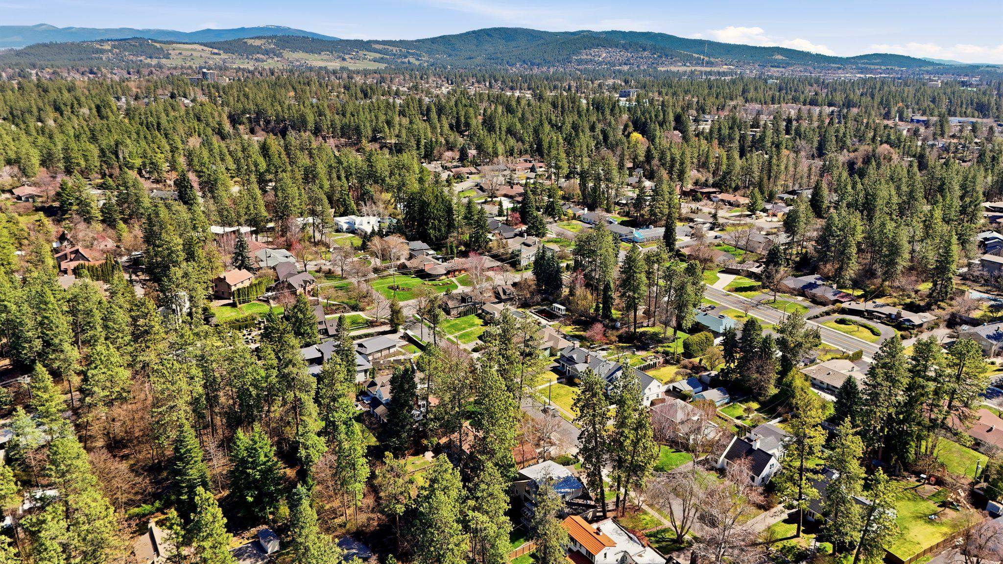 1215 East Overbluff Road Spokane, WA 99203 - Photo 49 of 50