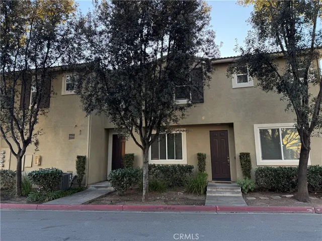 $475,000 | 27571 Darrington Avenue, Unit 2, Murrieta, CA 92562