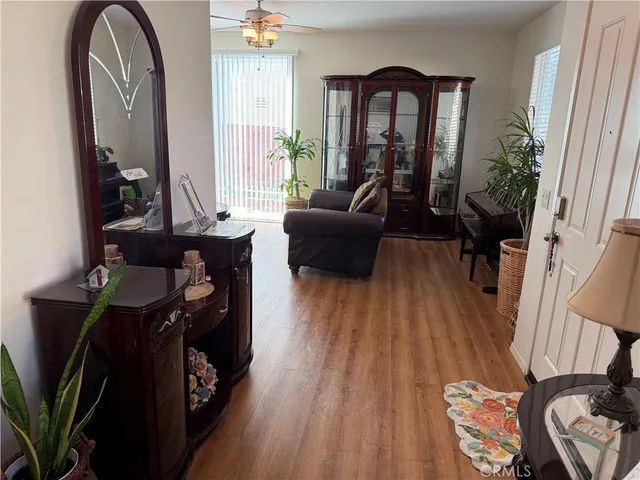 $475,000 | 27571 Darrington Avenue, Unit 2, Murrieta, CA 92562