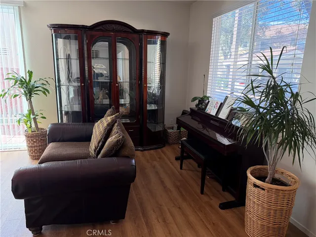 $475,000 | 27571 Darrington Avenue, Unit 2, Murrieta, CA 92562