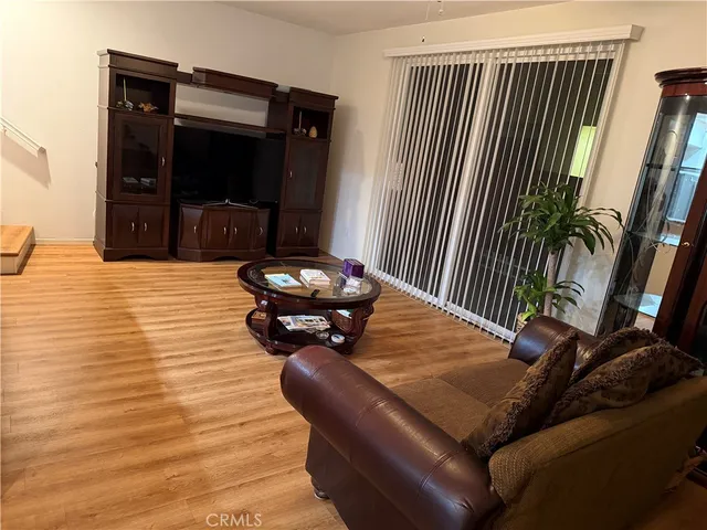 $475,000 | 27571 Darrington Avenue, Unit 2, Murrieta, CA 92562